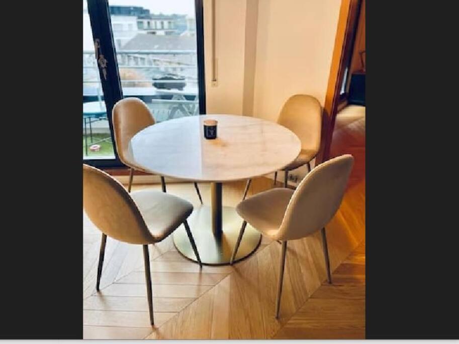 One Bedroom W Free Parking &terrace *
